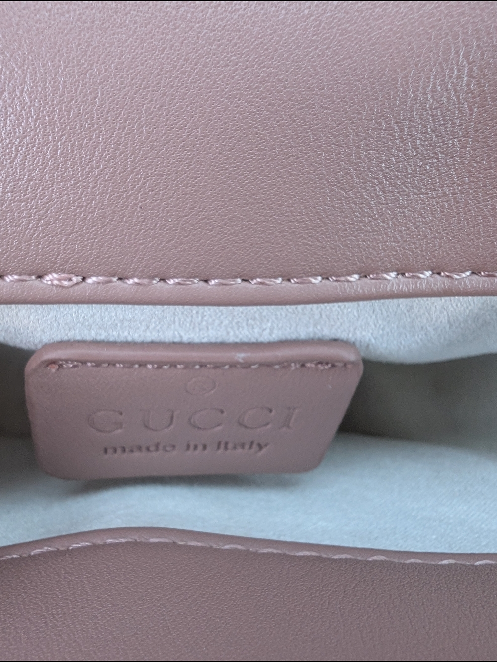 G U C C I Matelasse Mini GG Marmont Shoulder Bag Porcelain Rose - Picture 10 of 17